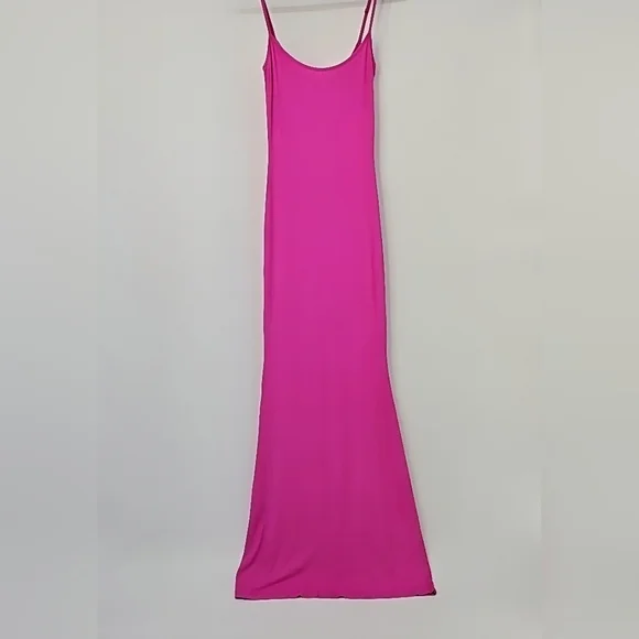 SKIMS Lounge Dress Shimmering Barbie Pink Mermaid Long Maxi Adjustable  Straps - threedaughtersproperties.com